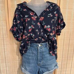 Gloria Vanderbilt Navy Floral Button-Down Shirt